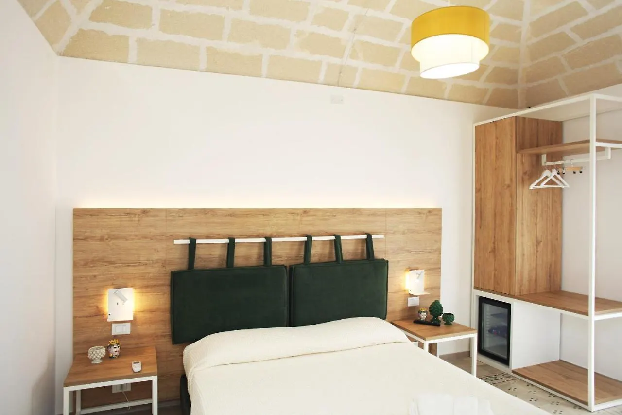 Gli Archi Garden Rooms Favignana 0*,  Italy