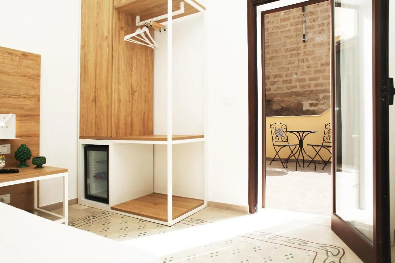 Gli Archi Garden Rooms Favignana Affittacamere