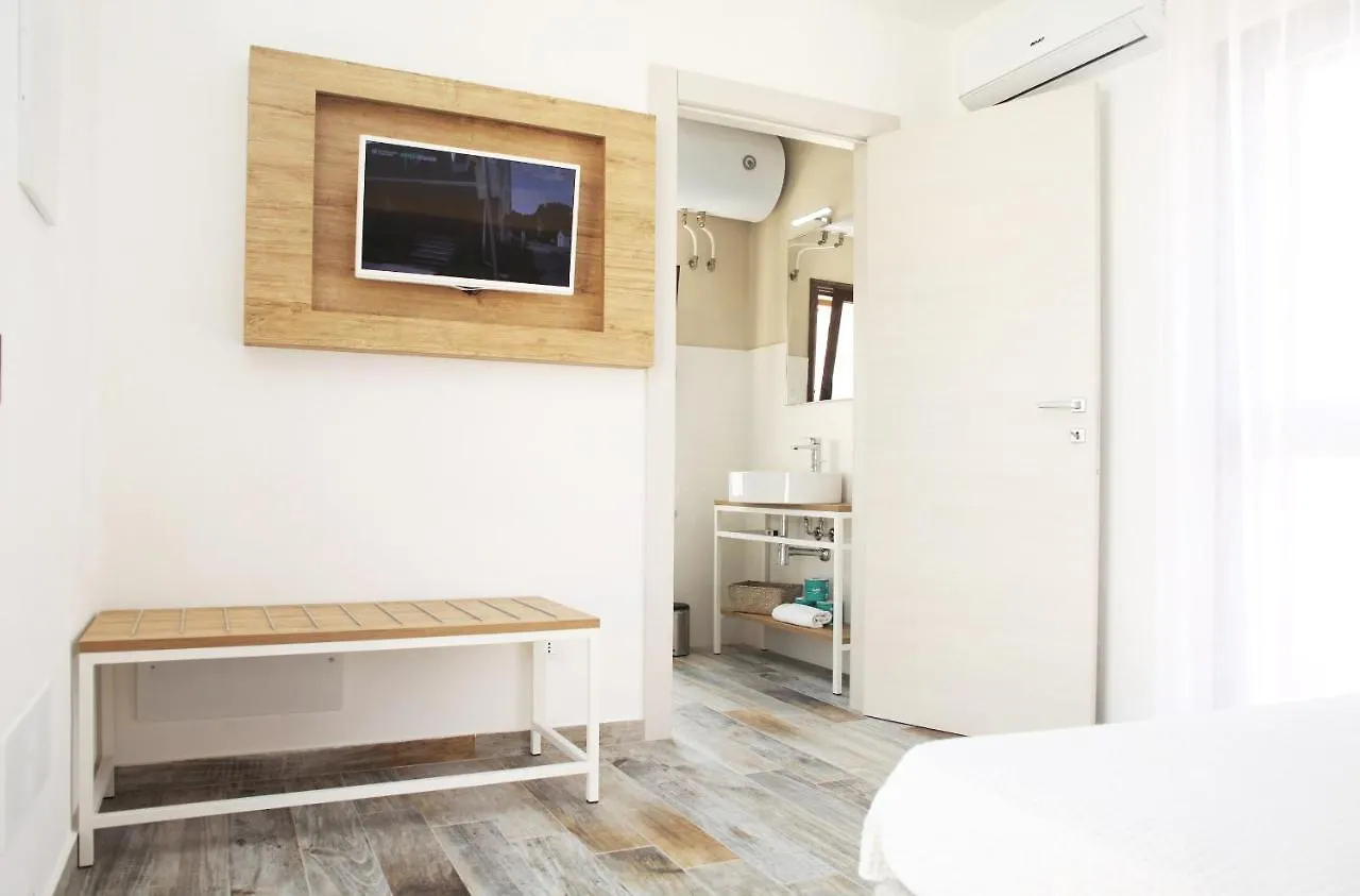 Gli Archi Garden Rooms Favignana 0*,