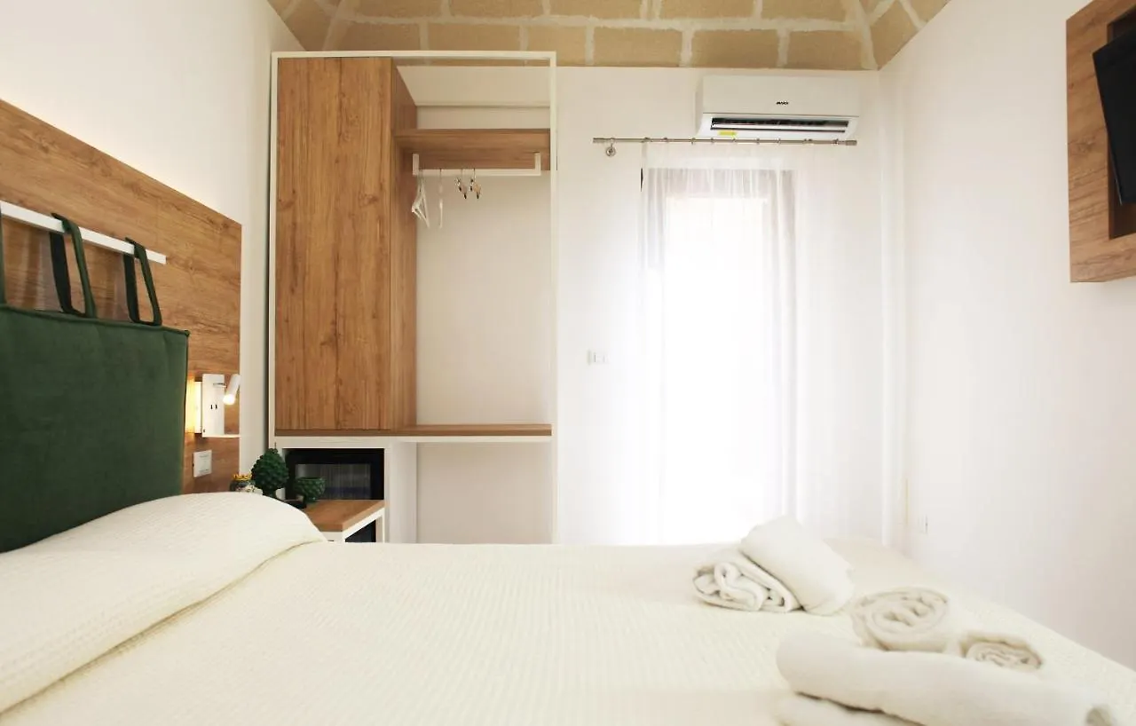 Guest house Gli Archi Garden Rooms Favignana