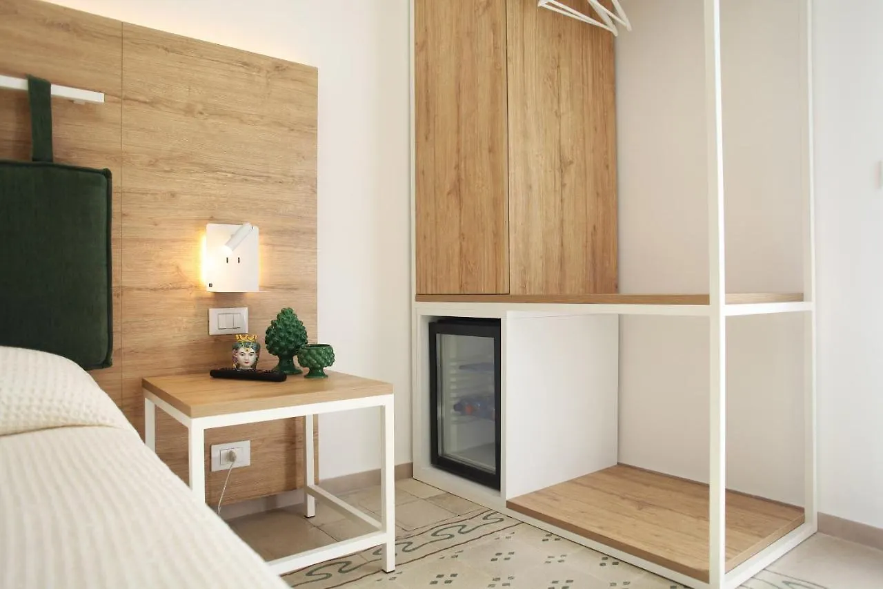 Gli Archi Garden Rooms Favignana 0*,