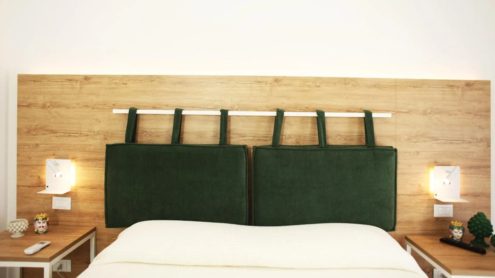 Guest house Gli Archi Garden Rooms Favignana